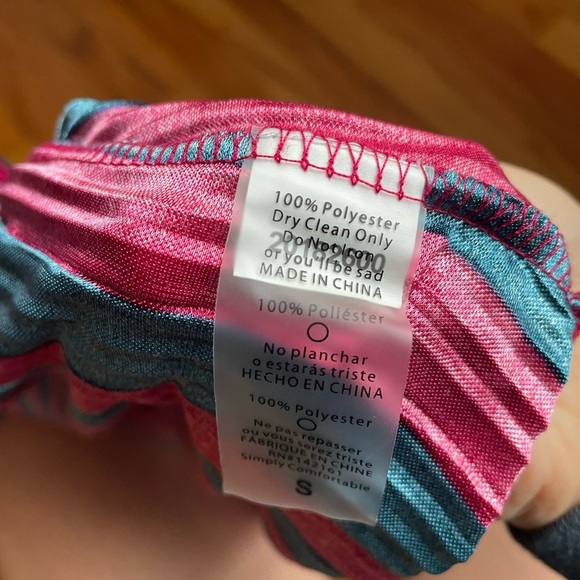 LuLaRoe Striped kimono in Pink and Blue - Picture 5 of 6